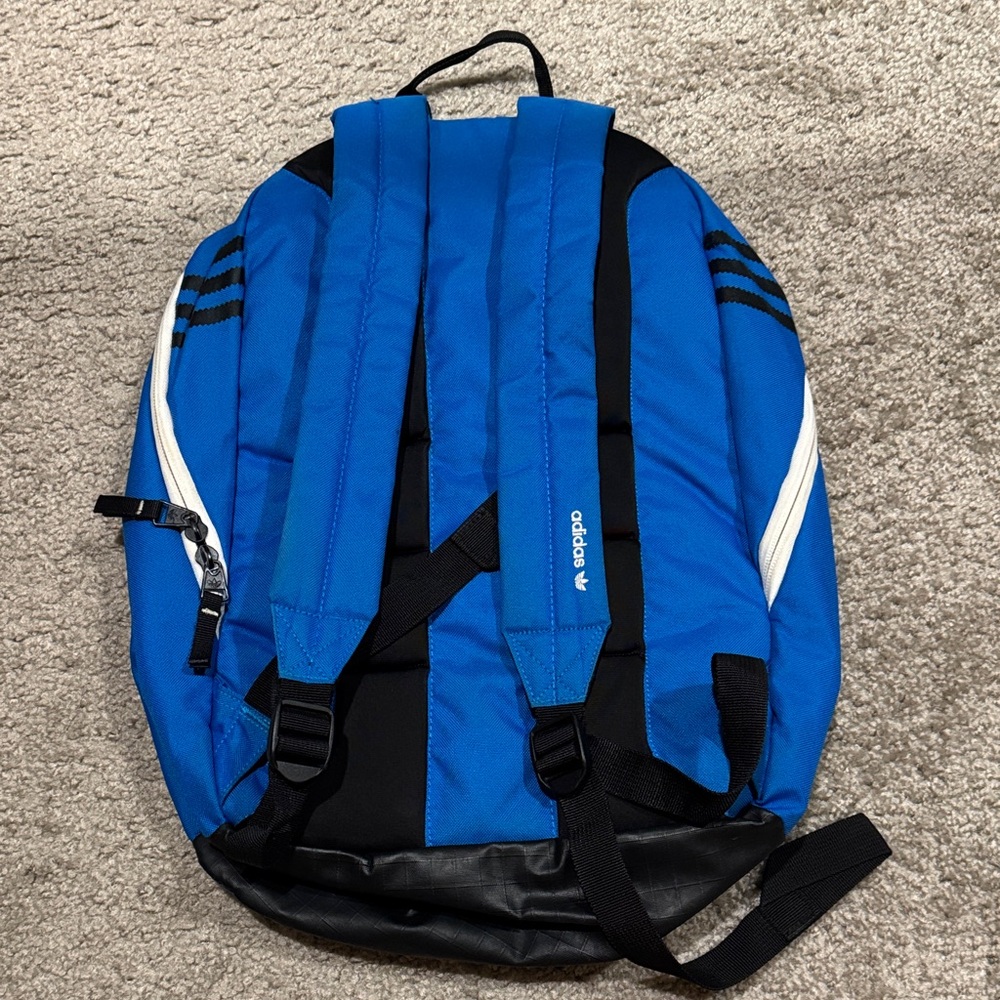Adidas Backpack - Picture 2 of 5